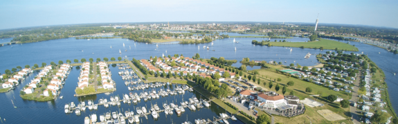 Wasseraktivitäten Roermond Hafen von Roermond