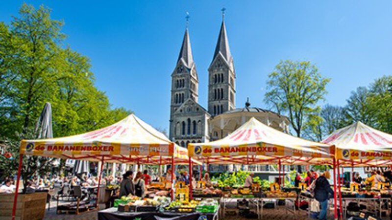 Woensdagmarkt Munsterplein Roermond